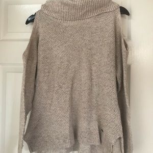 Hollister shoulderless sweater
